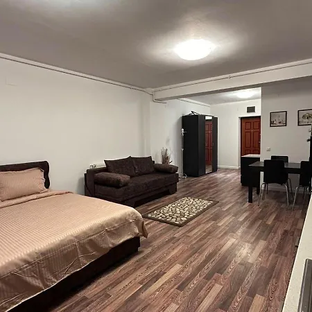 Coral Apartment *